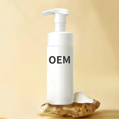 OEM เครื่องล้างใบหน้าที่มีน้ําอัดไร้กลิ่นหอมที่มี Niacinamide สําหรับผู้หญิง